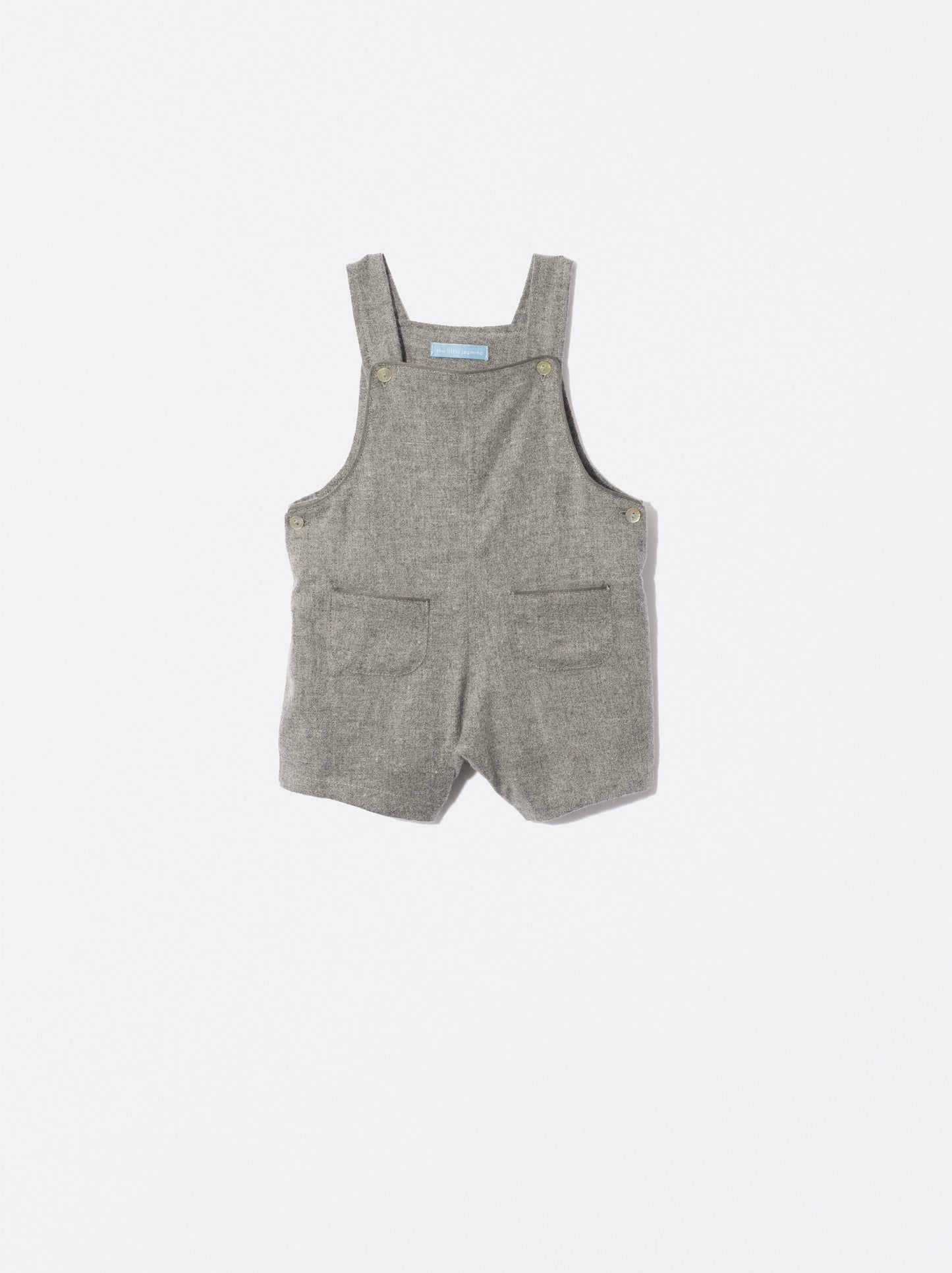 Jardineiras cinzentas