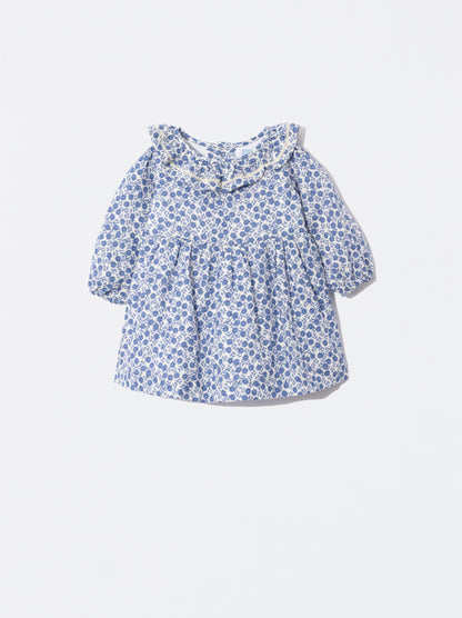 Vestido com padrão de floral