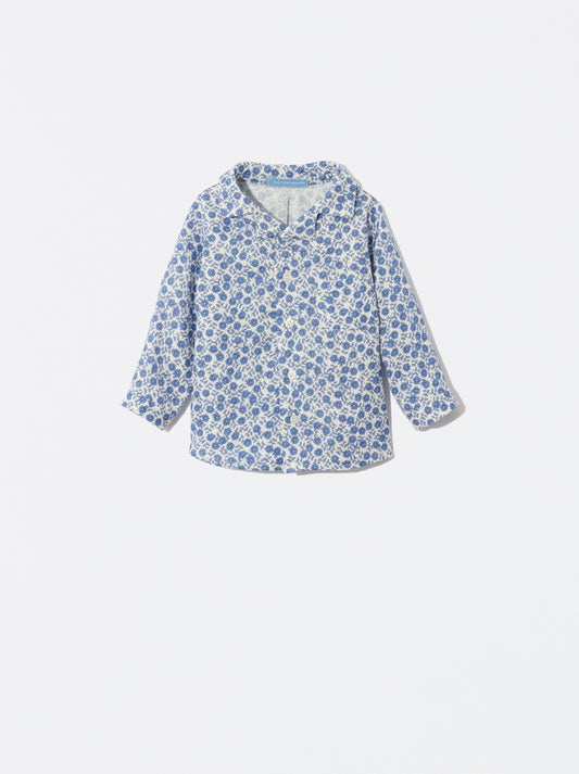 Camisa com padrão floral