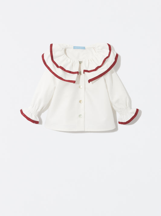 Blusa com detalhe na gola