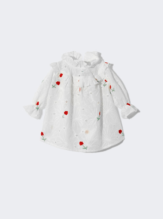 Blusa com folhos em bordado inglês